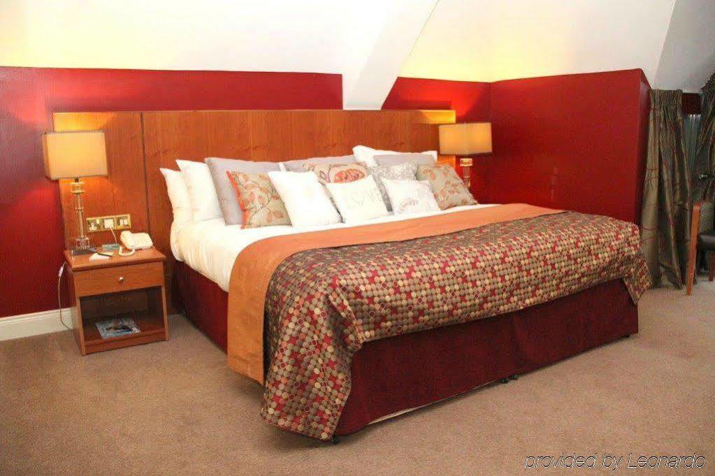 Silverbirch Hotel Omagh Buitenkant foto