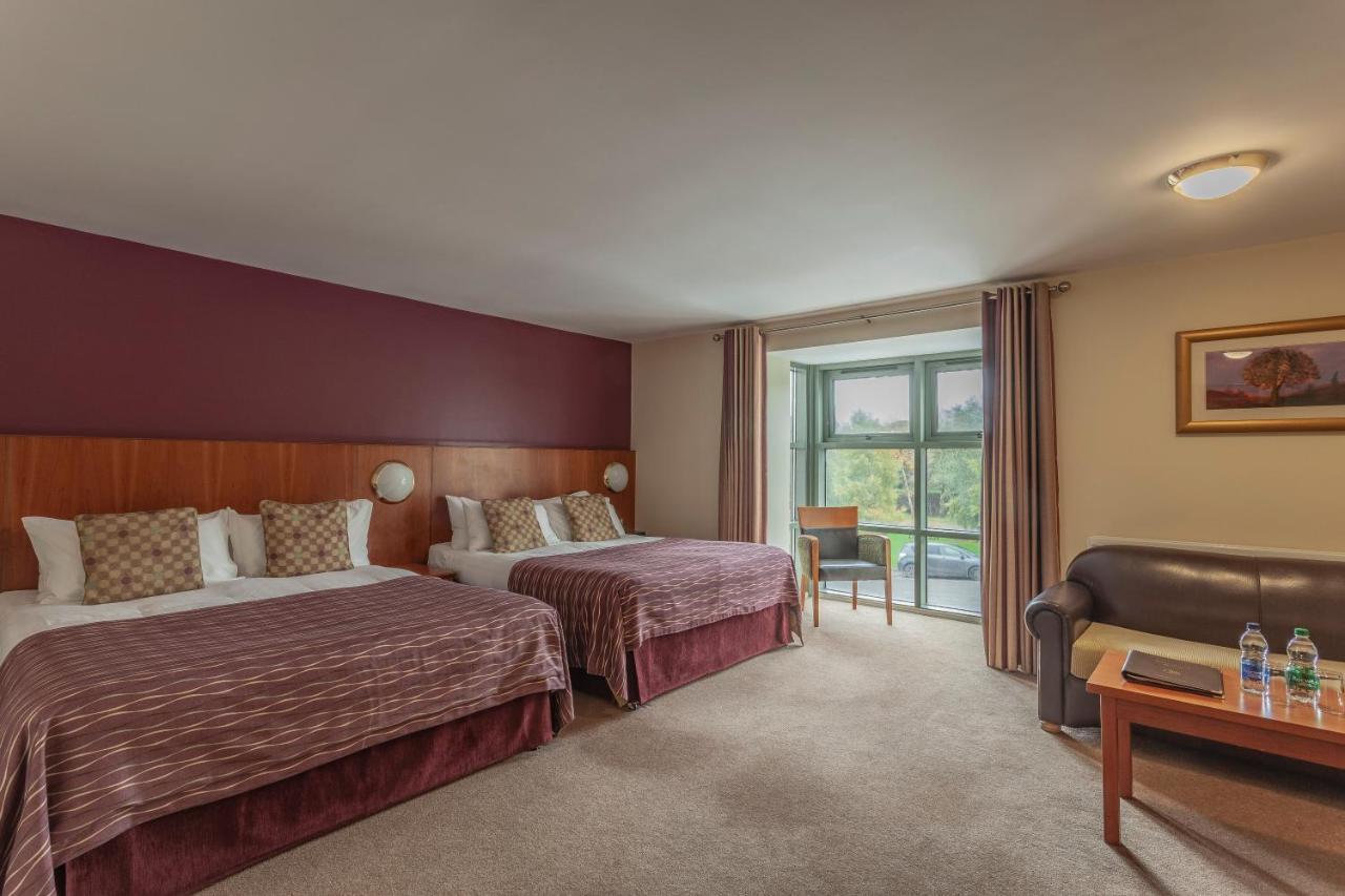 Silverbirch Hotel Omagh Buitenkant foto